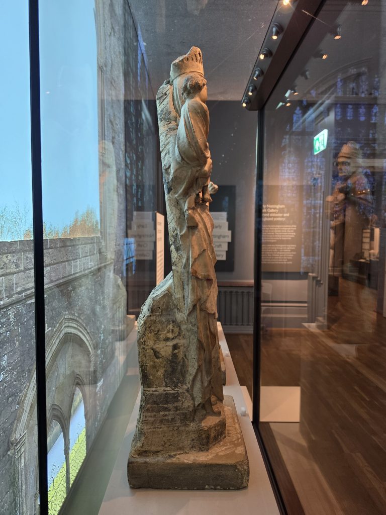 Side view of Flawford Alabasters
